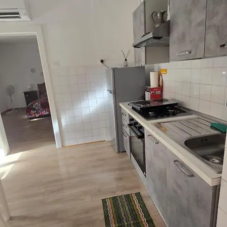 Monfalcone City Apartment *